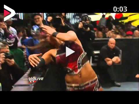 Kaitlyn slaps Eve Torres دیدئو dideo